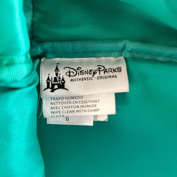 Mickey & Minnie Mouse quilted navy backpack from Walt Disney World - Picture 3 of 6